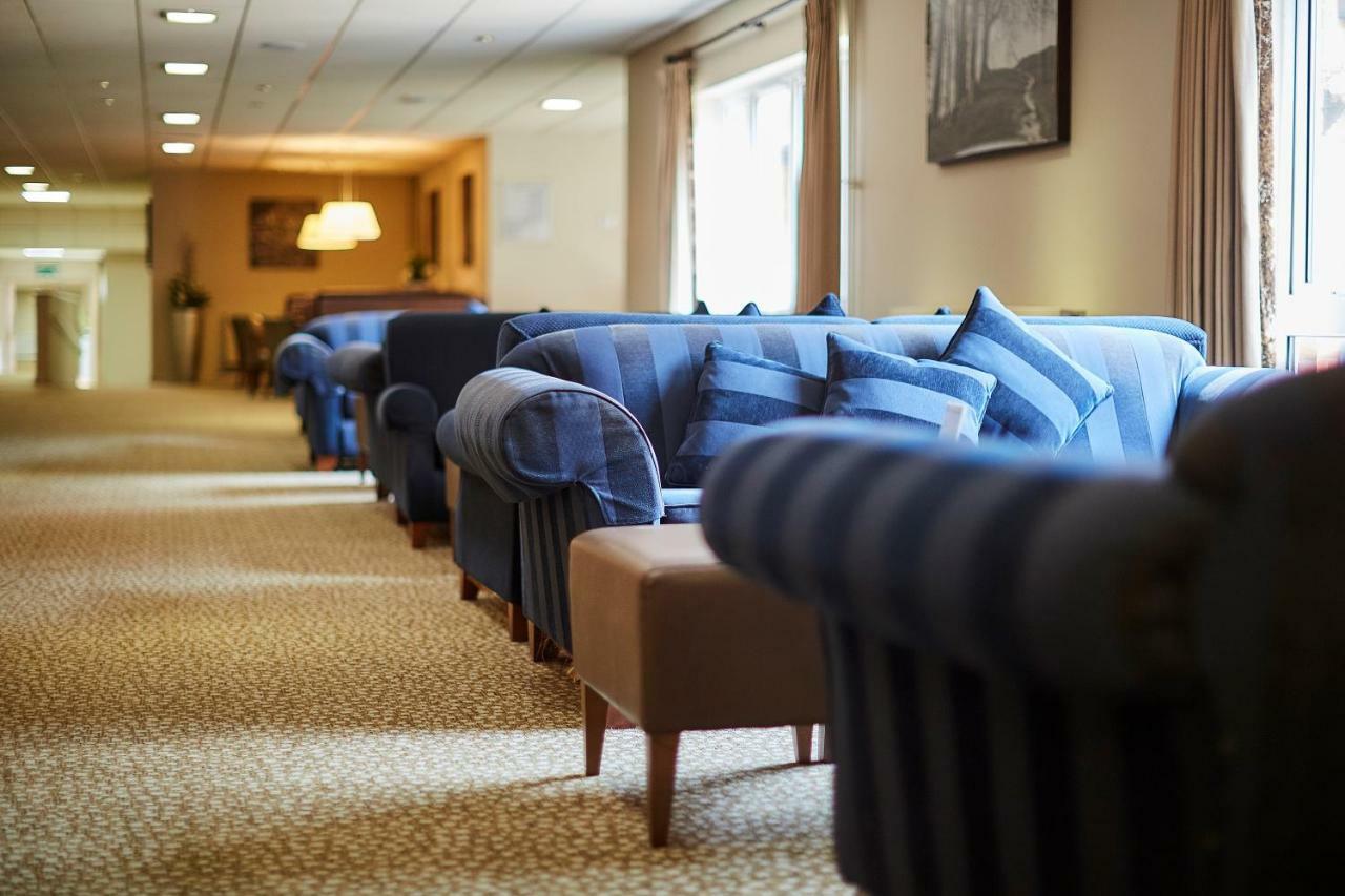 Ettington Chase Hotel Bagian luar foto